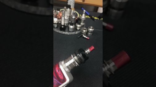 أفضل طرف بالتنقيط من الراتنج 810 بواسطة مقاطع فيديو wolfcoolvape