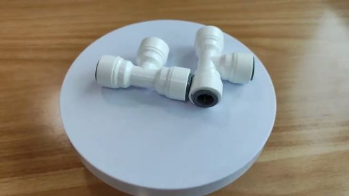 Fábrica china de plástico de accesorios de empuje de alta calidad